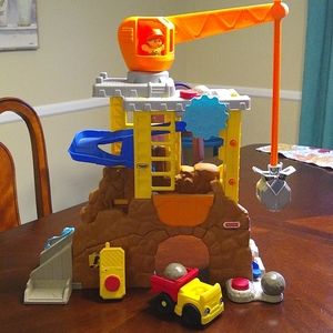 EUC Fisher-Price Little People Work Together Construction Site